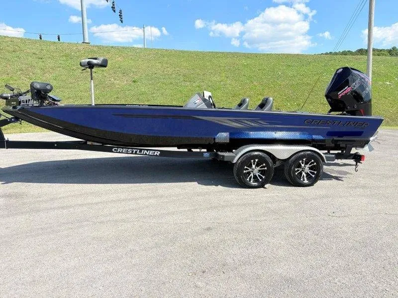 Slide: The Image of Crestliner PT20 2020 - 19