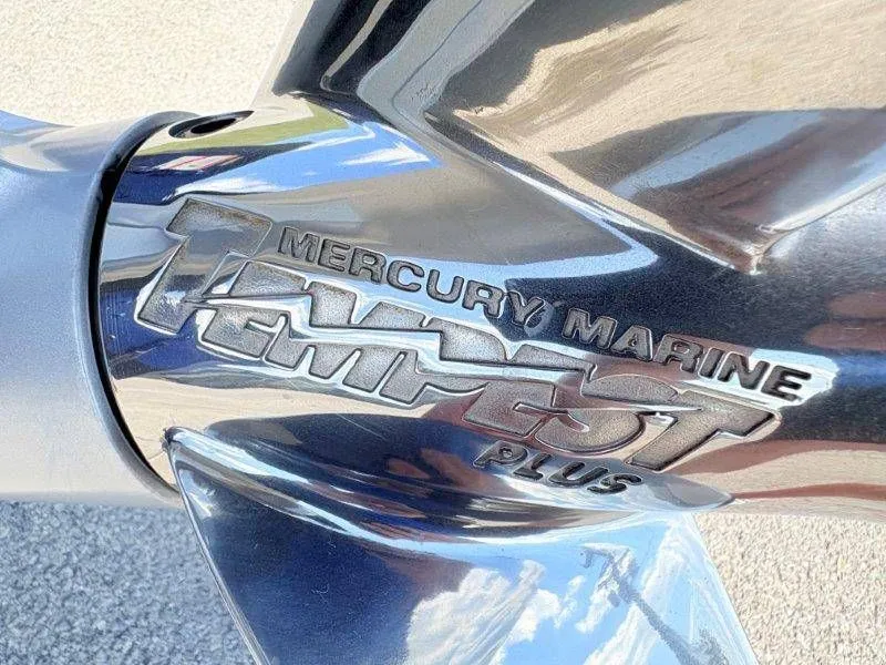 Slide: The Image of Crestliner PT20 2020 - 24