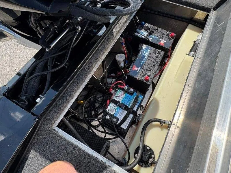 Slide: The Image of Crestliner PT20 2020 - 29