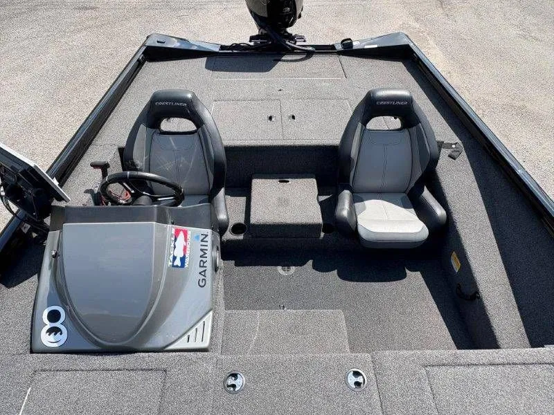 Slide: The Image of Crestliner PT20 2020 - 36