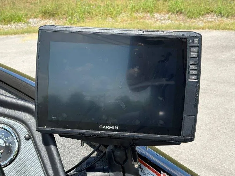 Slide: The Image of Crestliner PT20 2020 - 41