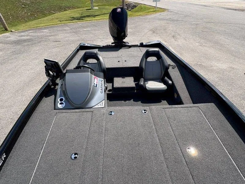 Slide: The Image of Crestliner PT20 2020 - 44