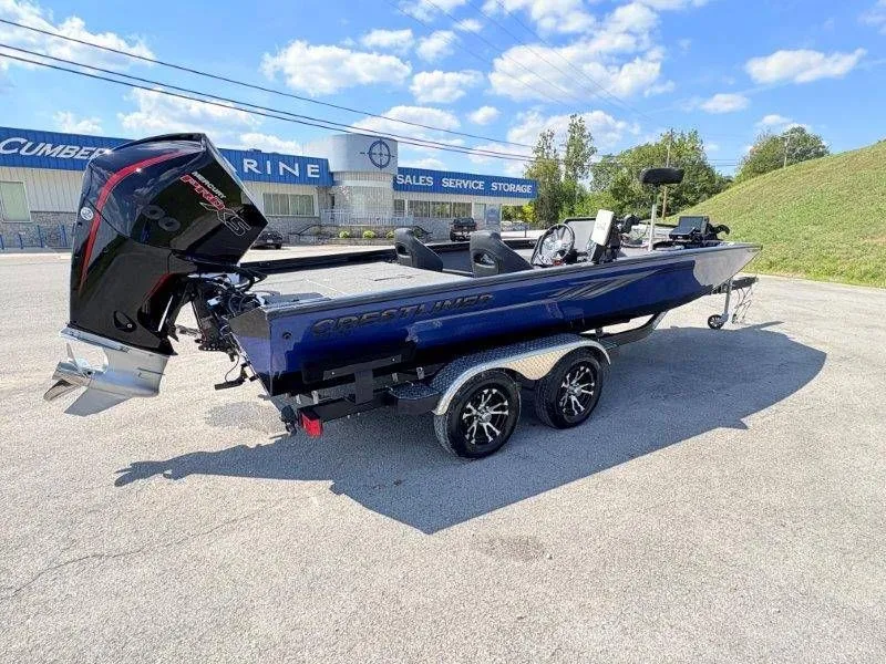 Slide: The Image of Crestliner PT20 2020 - 7