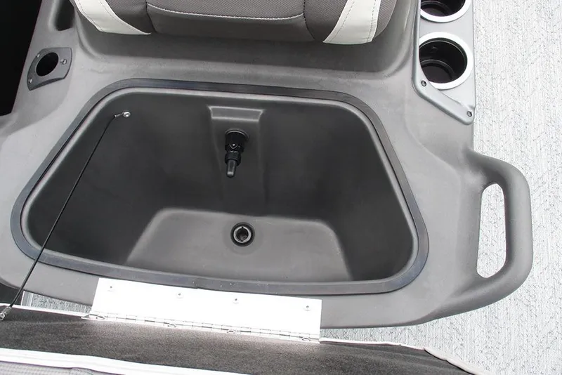 Slide: The Image of 2026 Sun Tracker Bass Buggy 18 DLX livewell with cup holders and seating. - 20