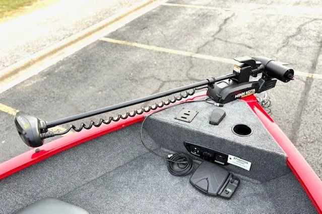 Slide: The Image of 2026 Tracker Pro Guide V-175 Combo boat with Minn Kota trolling motor. - 94