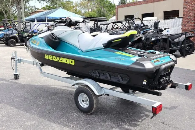 Slide: The Image of Sea-Doo GTI 2025 - 4