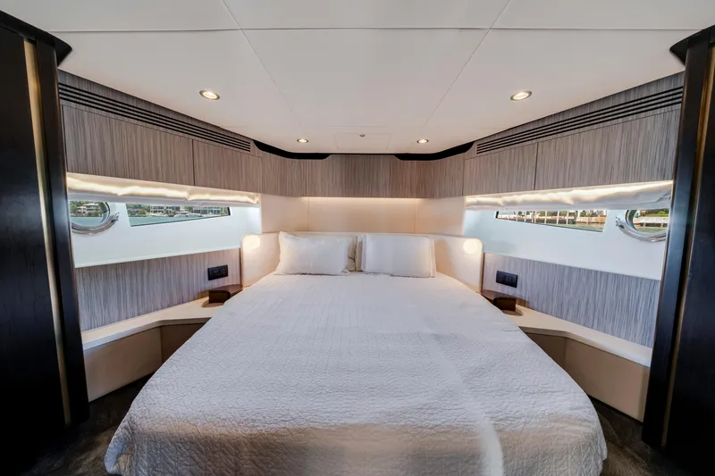 Slide: The Image of Luxurious bedroom interior of 2020 Azimut 60 Fly yacht with modern design and ambient lighting. - 30