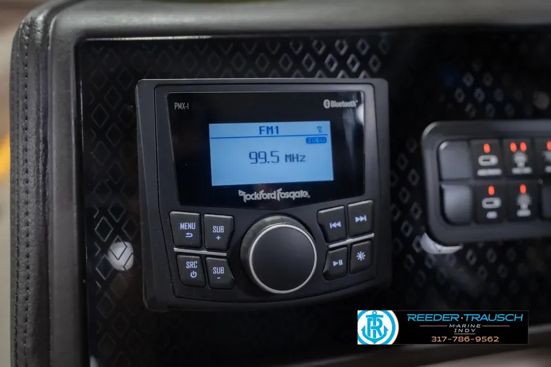 Slide: The Image of Rockford Fosgate PMX-1 stereo system in 2026 Bennington 26 MSL boat dashboard. - 42