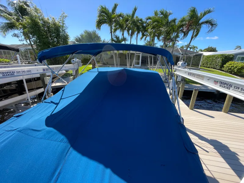 Slide: The Image of Four Winns HD240 2018 - 14