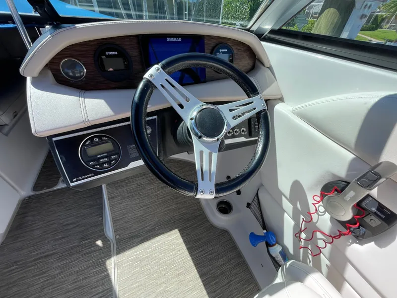 Slide: The Image of Four Winns HD240 2018 - 21