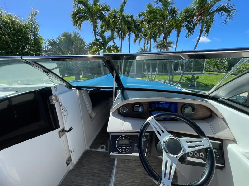 Slide: The Image of Four Winns HD240 2018 - 23