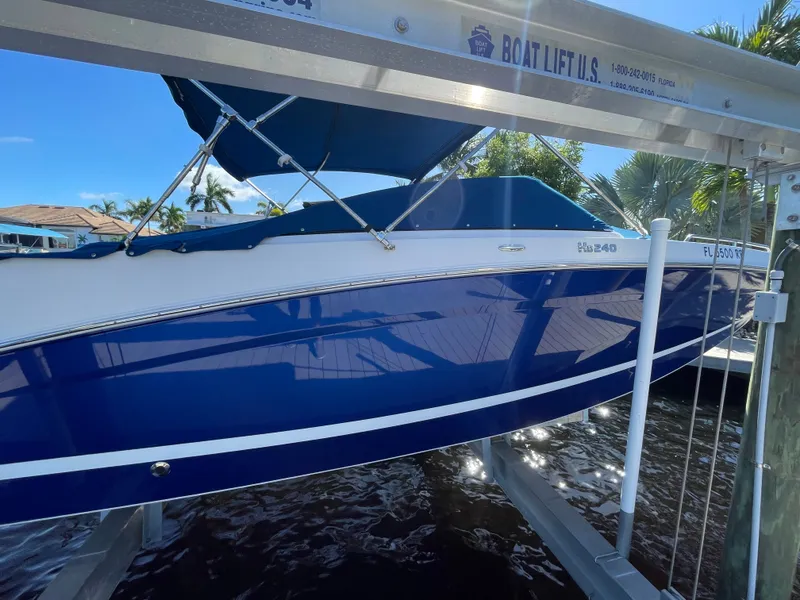 Slide: The Image of Four Winns HD240 2018 - 3