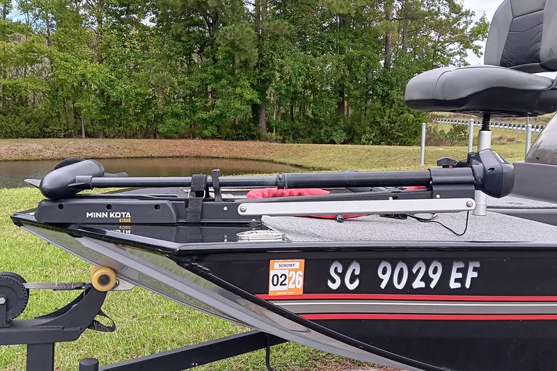 Slide: The Image of 2023 Tracker Bass Tracker Classic XL boat with Minn Kota trolling motor. - 8
