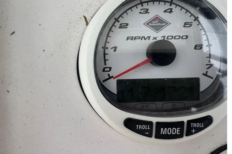 Slide: The Image of Close-up of a SmartCraft RPM gauge on a 2004 Fountain 31 Sportfish CC Open Bow. - 19