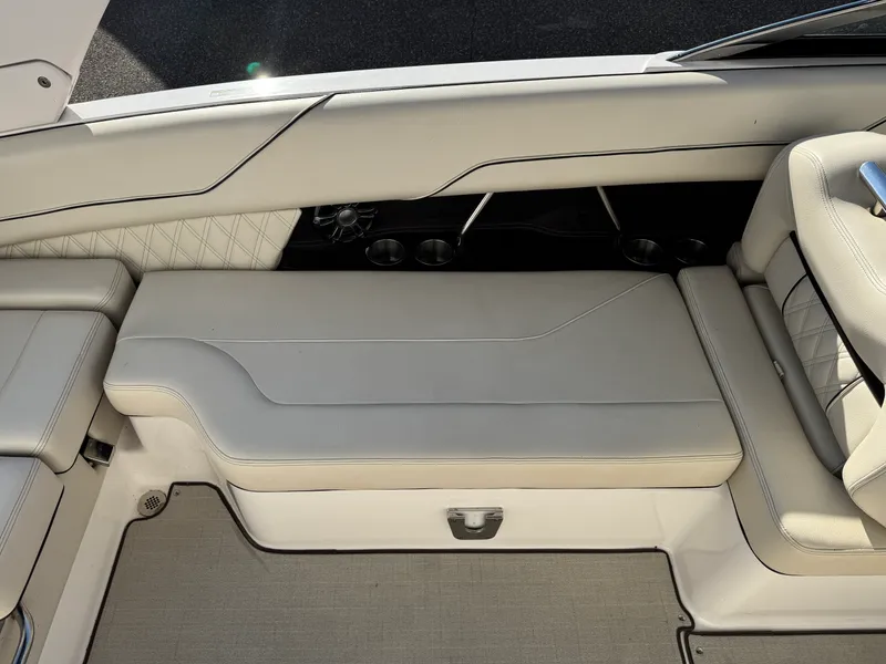 Slide: The Image of Regal LS6 2023 - 13