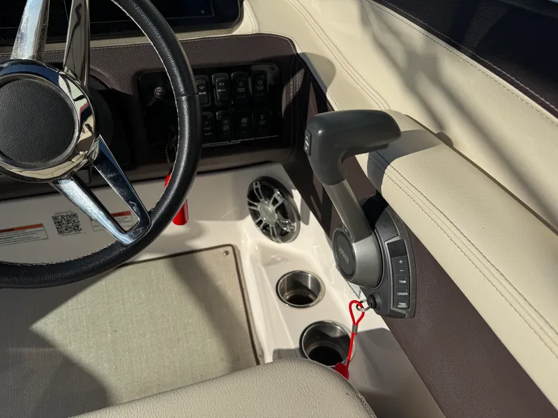 Slide: The Image of Regal LS6 2023 - 26