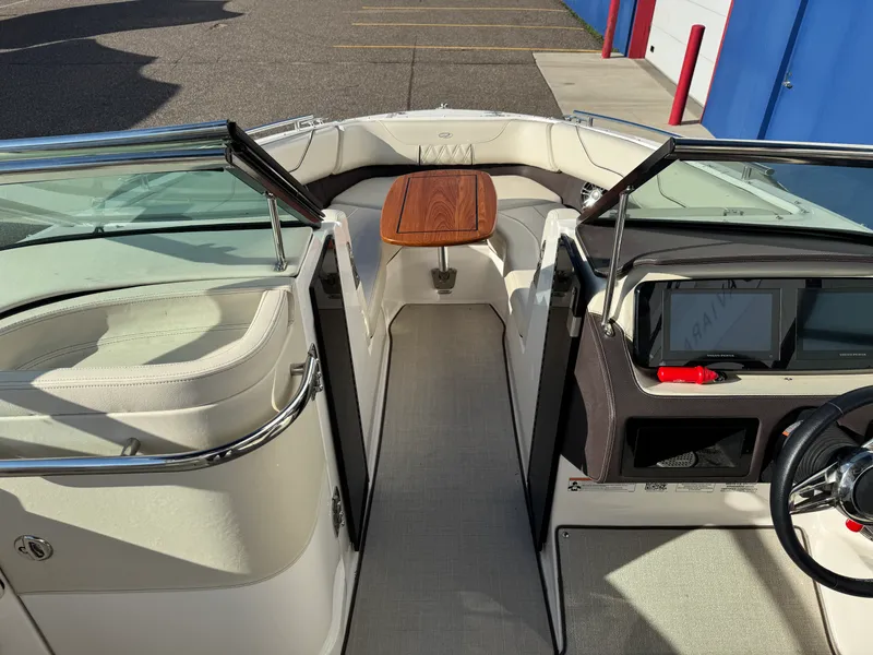 Slide: The Image of Regal LS6 2023 - 34