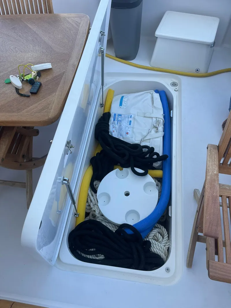 Slide: The Image of Hatteras GT63 2013 - 118