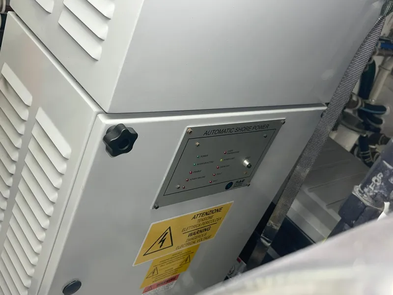 Slide: The Image of Hatteras GT63 2013 - 154