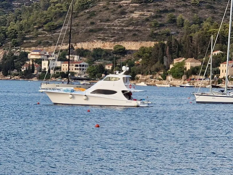 Slide: The Image of Hatteras GT63 2013 - 181