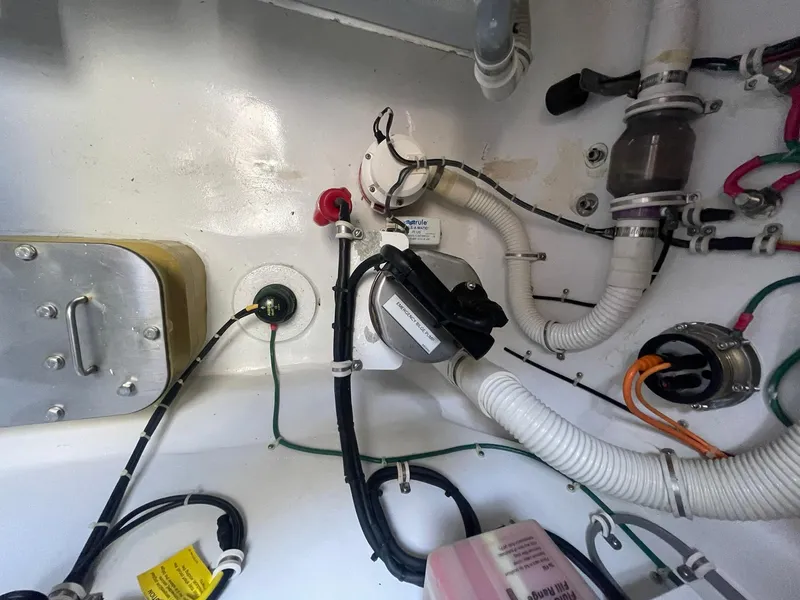 Slide: The Image of Hatteras GT63 2013 - 55