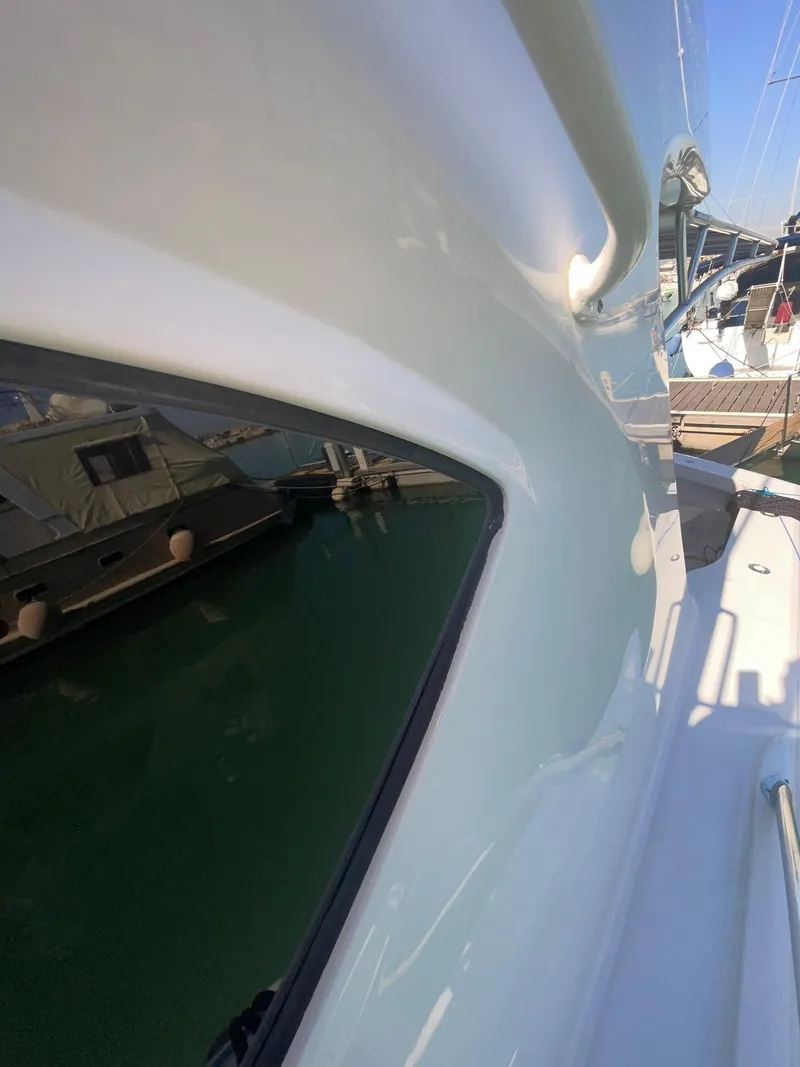 Slide: The Image of Hatteras GT63 2013 - 72