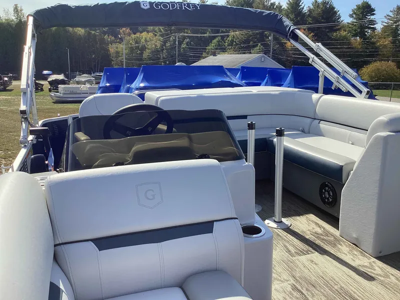 Slide: The Image of Sweetwater 2086 C 2021 - 9