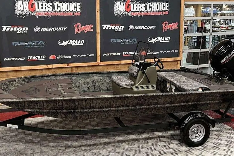 The Image of 2026 Tracker Grizzly 1860 CC boat displayed at Angler's Choice event. - 0