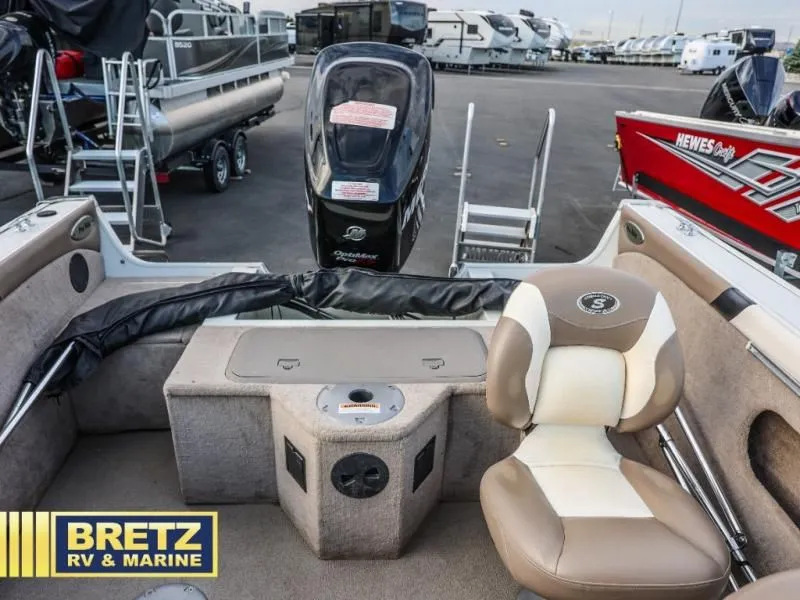 Slide: The Image of Pro Mag 182 182 2012 - 17