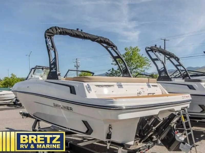 Slide: The Image of VR Series VR4 Bowrider 2025 - 7