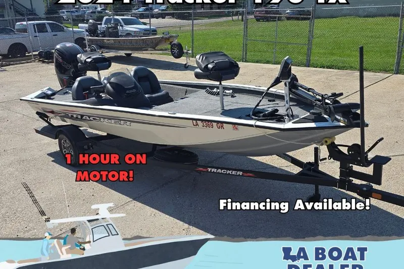 The Image of 2024 Tracker Pro Team 190 TX boat with trailer, available for financing. - 0