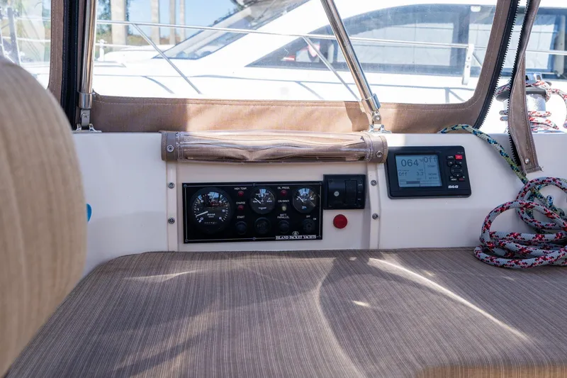 Slide: The Image of Control panel of a 2008 Island Packet 465 yacht with navigation instruments. - 46