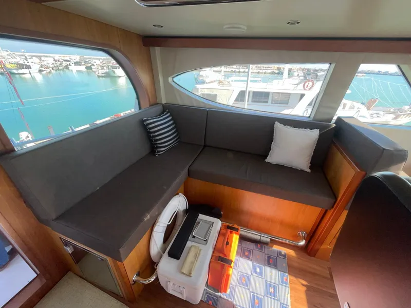 Slide: The Image of Hatteras 63 GT Enclosed Bridge 2013 - 104