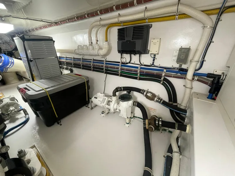 Slide: The Image of Hatteras 63 GT Enclosed Bridge 2013 - 128