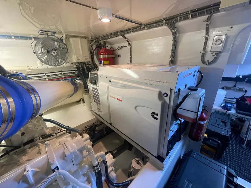 Slide: The Image of Hatteras 63 GT Enclosed Bridge 2013 - 139
