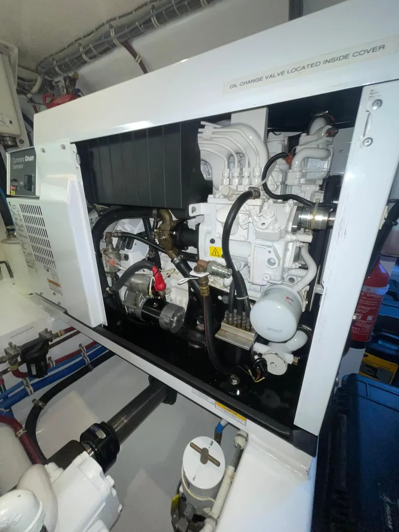 Slide: The Image of Hatteras 63 GT Enclosed Bridge 2013 - 148