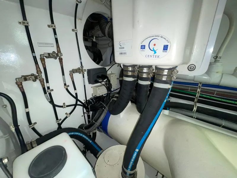 Slide: The Image of Hatteras 63 GT Enclosed Bridge 2013 - 157