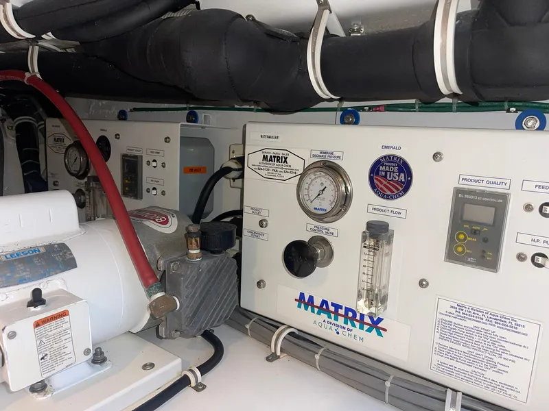 Slide: The Image of Hatteras 63 GT Enclosed Bridge 2013 - 166