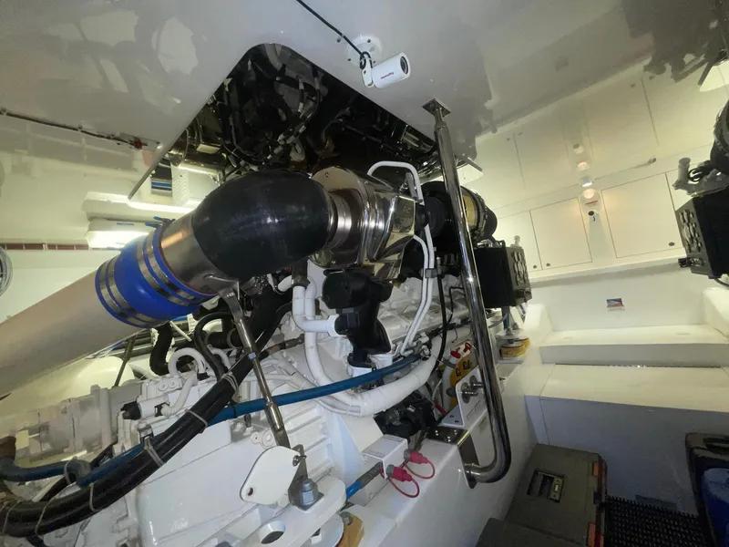 Slide: The Image of Hatteras 63 GT Enclosed Bridge 2013 - 176