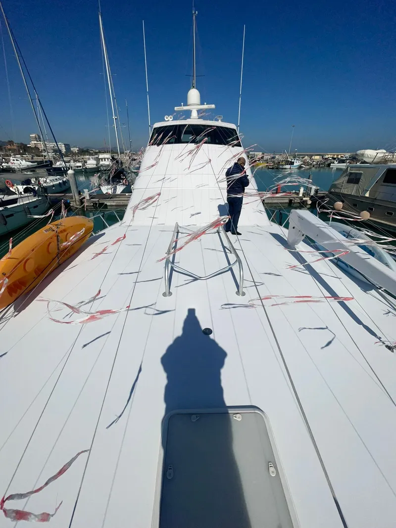 Slide: The Image of Hatteras 63 GT Enclosed Bridge 2013 - 68