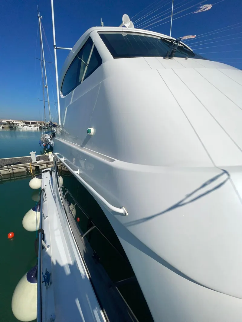 Slide: The Image of Hatteras 63 GT Enclosed Bridge 2013 - 71