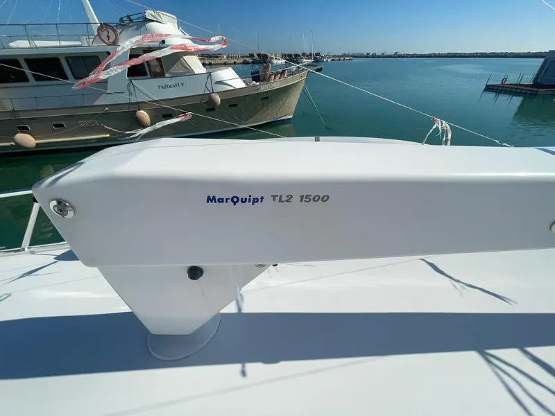 Slide: The Image of Hatteras 63 GT Enclosed Bridge 2013 - 75
