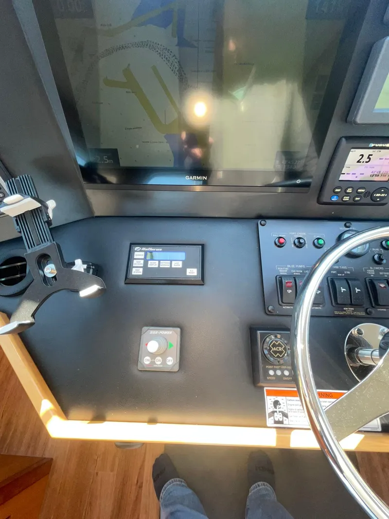 Slide: The Image of Hatteras 63 GT Enclosed Bridge 2013 - 88