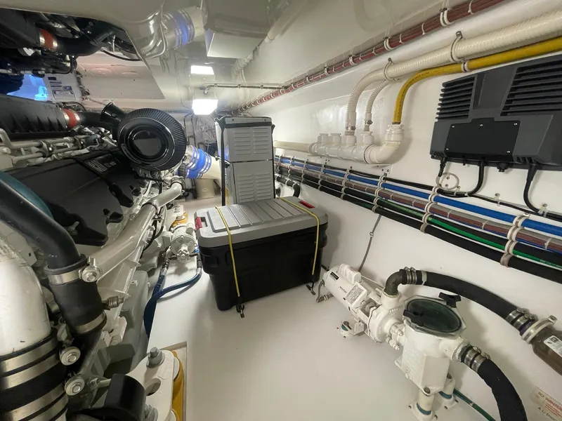 Slide: The Image of Hatteras 63 GT Enclosed Bridge 2013 - 94