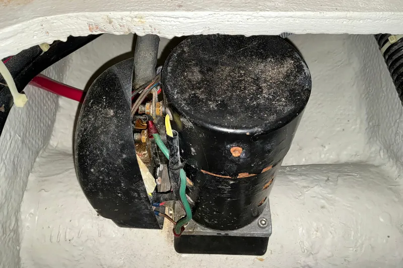 Slide: The Image of Electrical component inside 2003 Regal Commodore 4260 boat, showing wires and connections. - 70