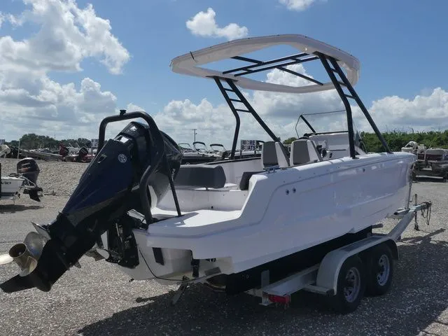 Slide: The Image of Axopar 22 T-Top 2022 - 4