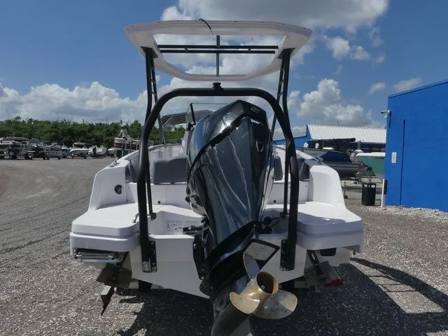 Slide: The Image of Axopar 22 T-Top 2022 - 5