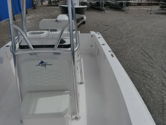 Slide: The Image of Aquasport 2200 Center Console 2024 - 16