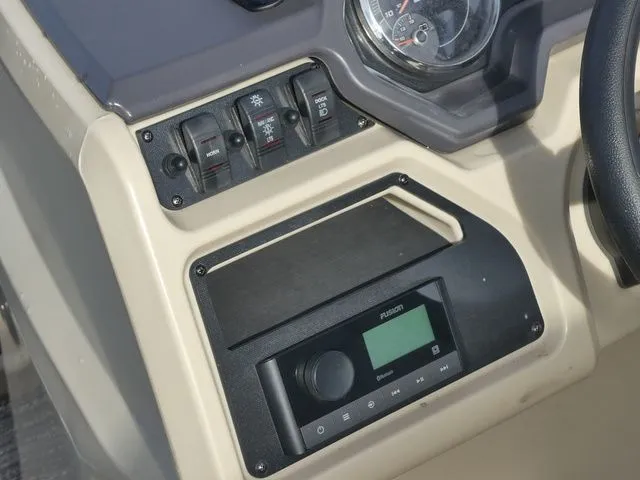 Slide: The Image of Godfrey Sweetwater 2086 BF 2022 - 21