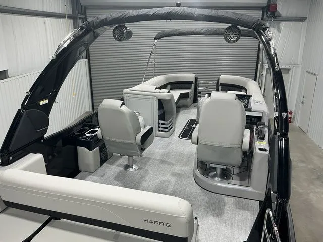 Slide: The Image of Harris Grand Mariner 250 SLDH 2026 - 20